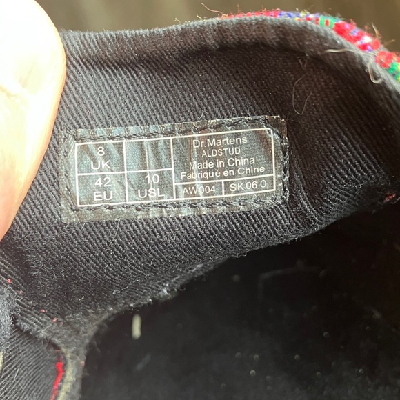Dr. Martens Aldstud oxford shoe red tartan plaid pattern and gold stud - Picture 14 of 17